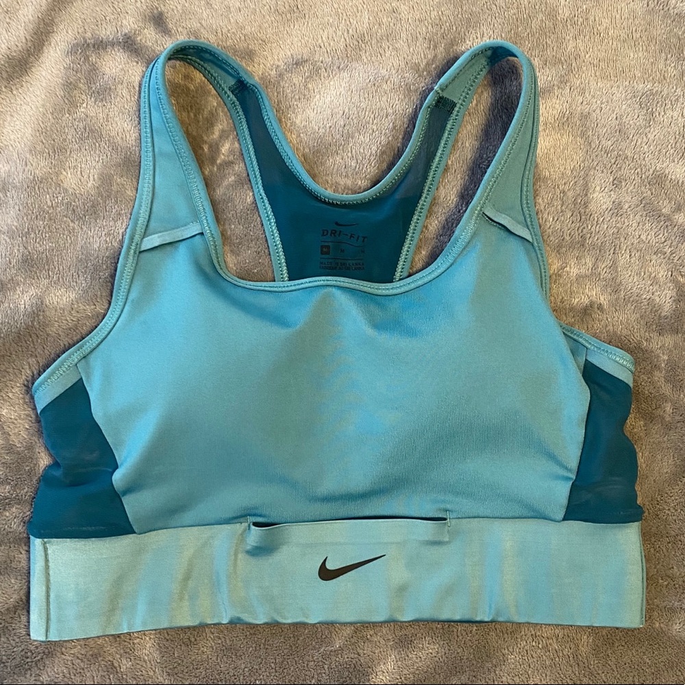 NIKE DRI-FIT SPORTS BRA